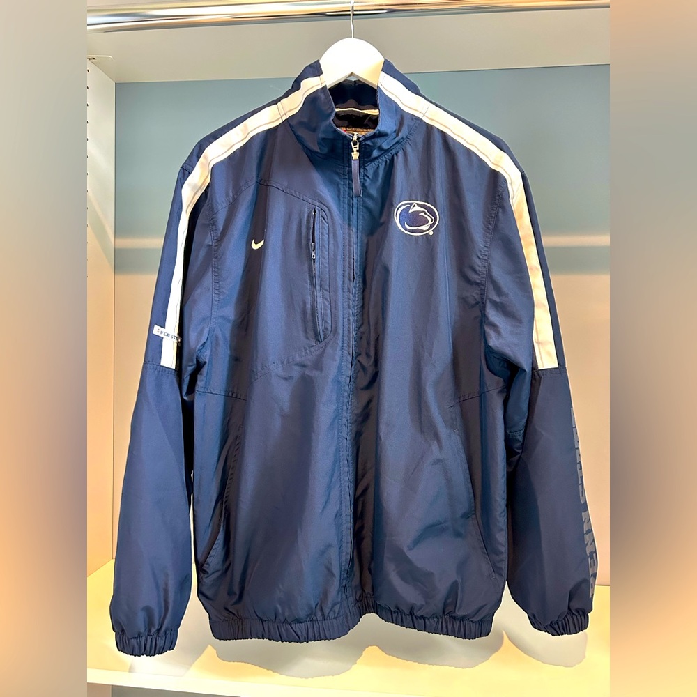 Nike Penn State jacket. Navy/white. Size small. Great condition! Logo/lettering